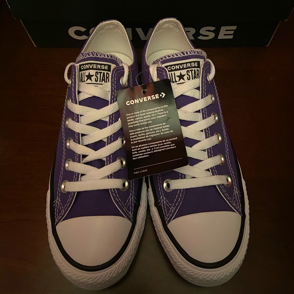 Chuck Taylor All Star Classic Purple Low Top Converse, Size 6.5 in Women’s.